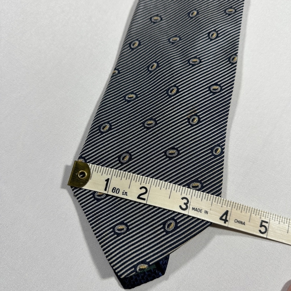 Men’s Tommy Hilfiger Silk Tie Two Tone Blue 56 Inches Long - Picture 6 of 6